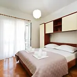 Apartments Vranjes